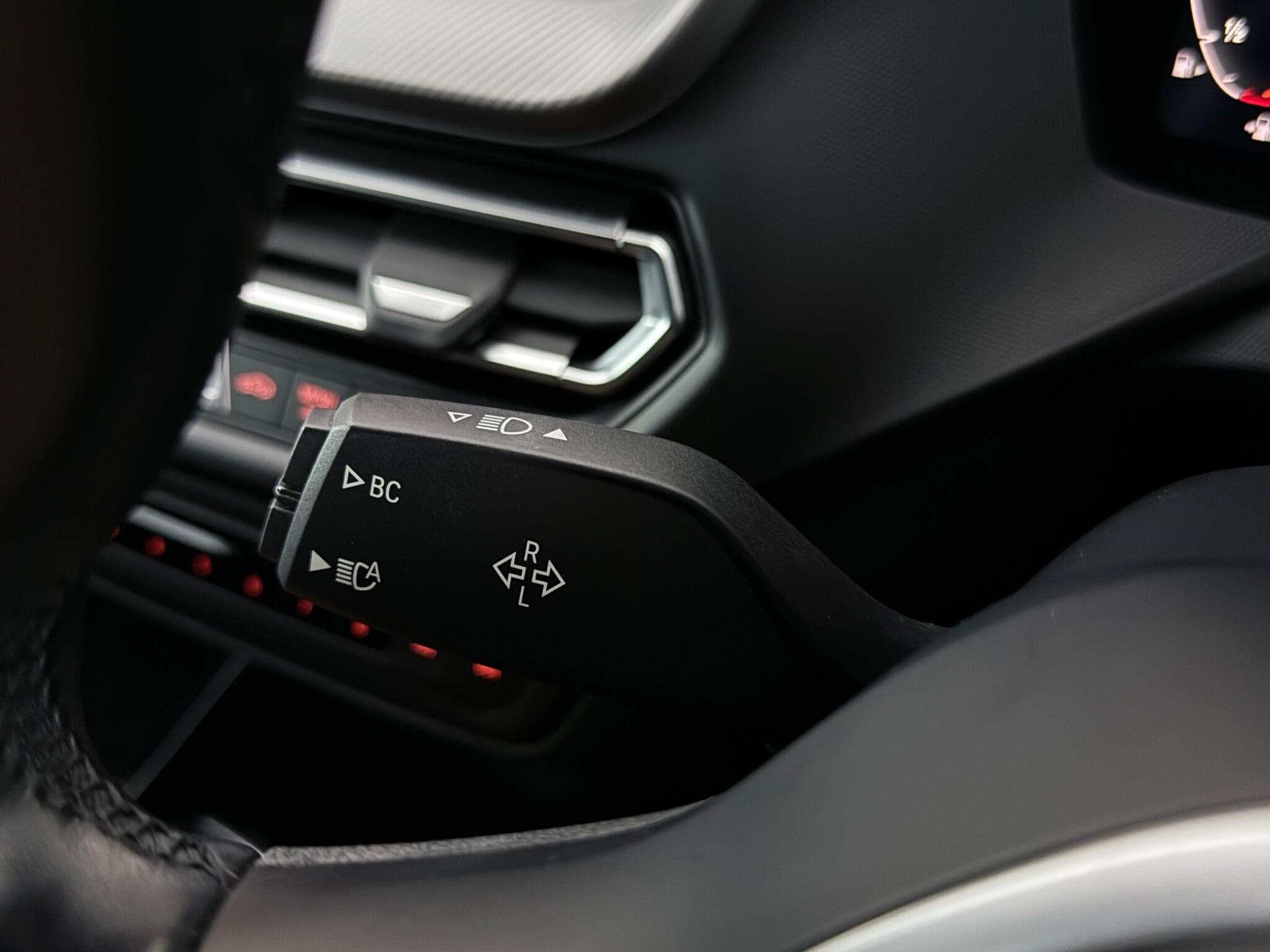 BMW 2 Series view 17