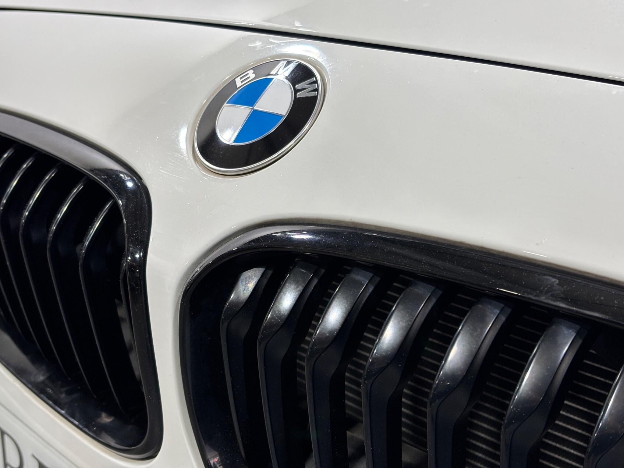 BMW 1 Series view 5