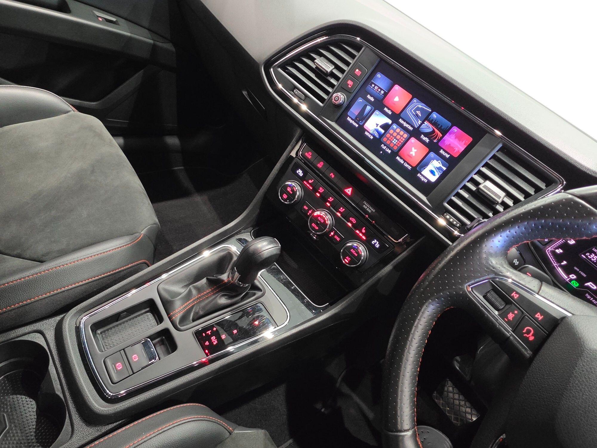 Seat Leon view 87