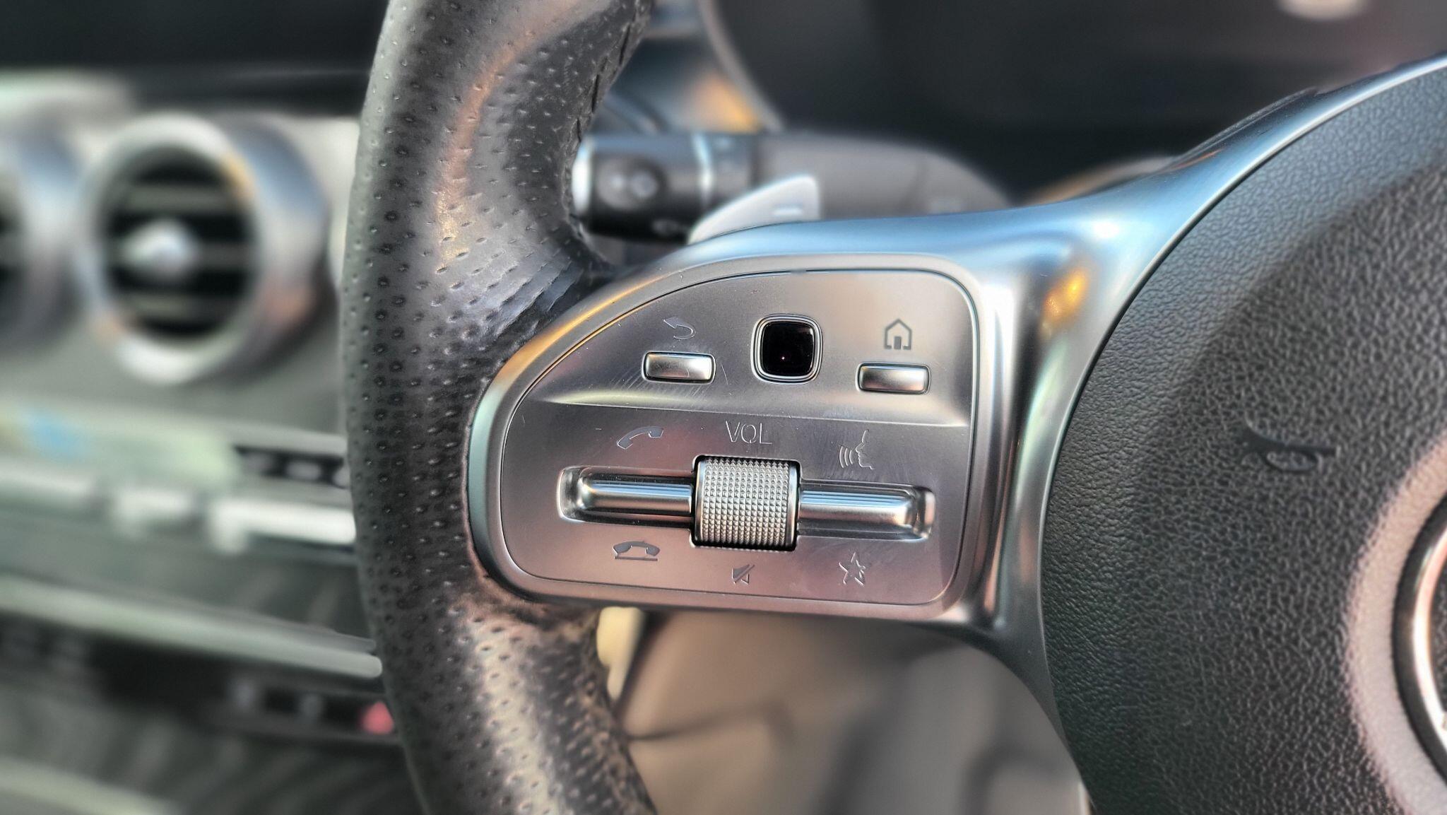 Mercedes-Benz Mercedes-Benz GLC view 16