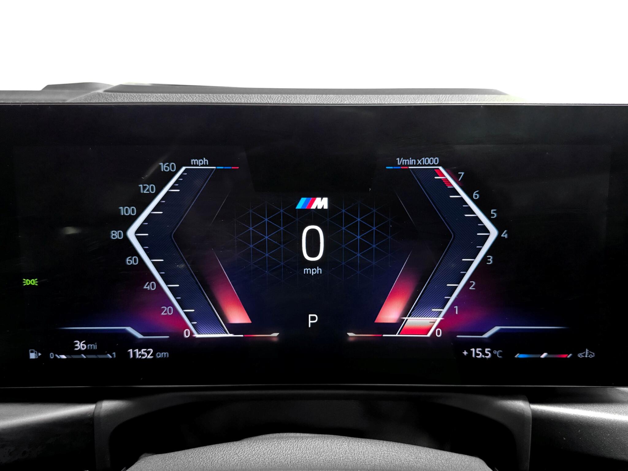 BMW 2 Series view 33