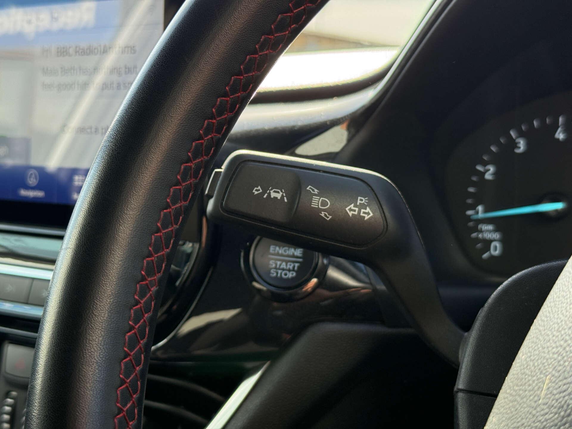 Ford Fiesta view 52