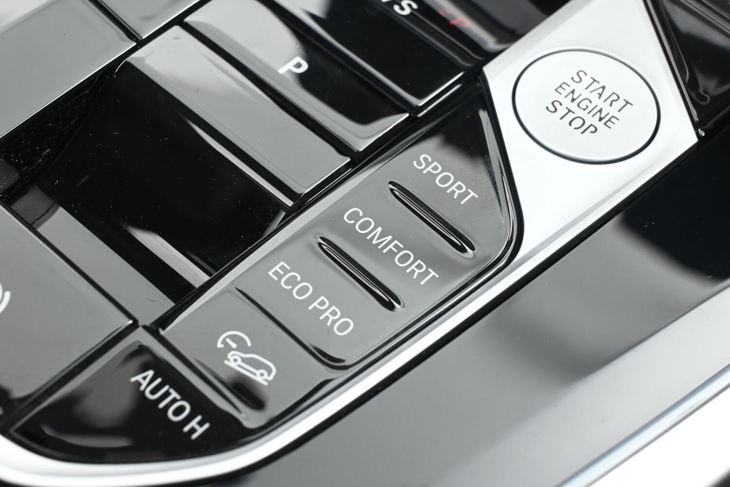 BMW X5 view 19