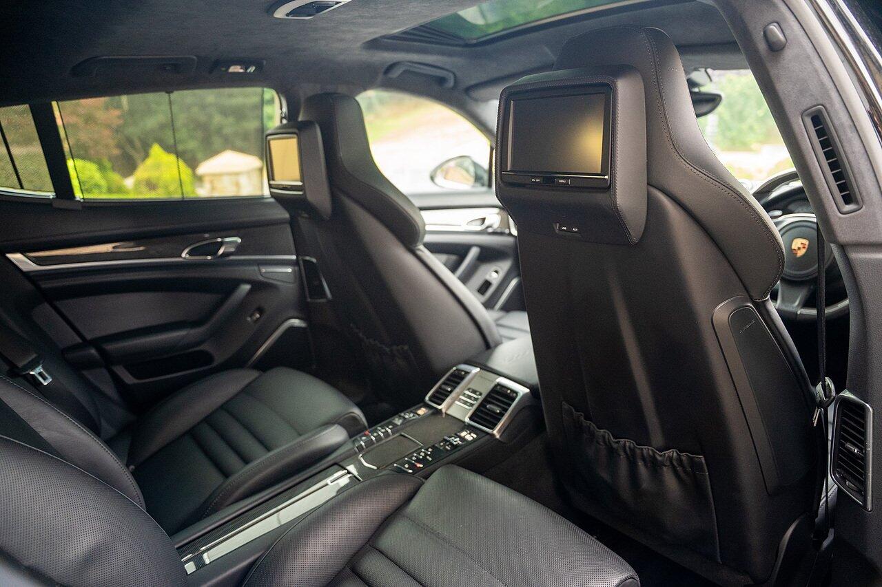 Porsche Panamera view 62