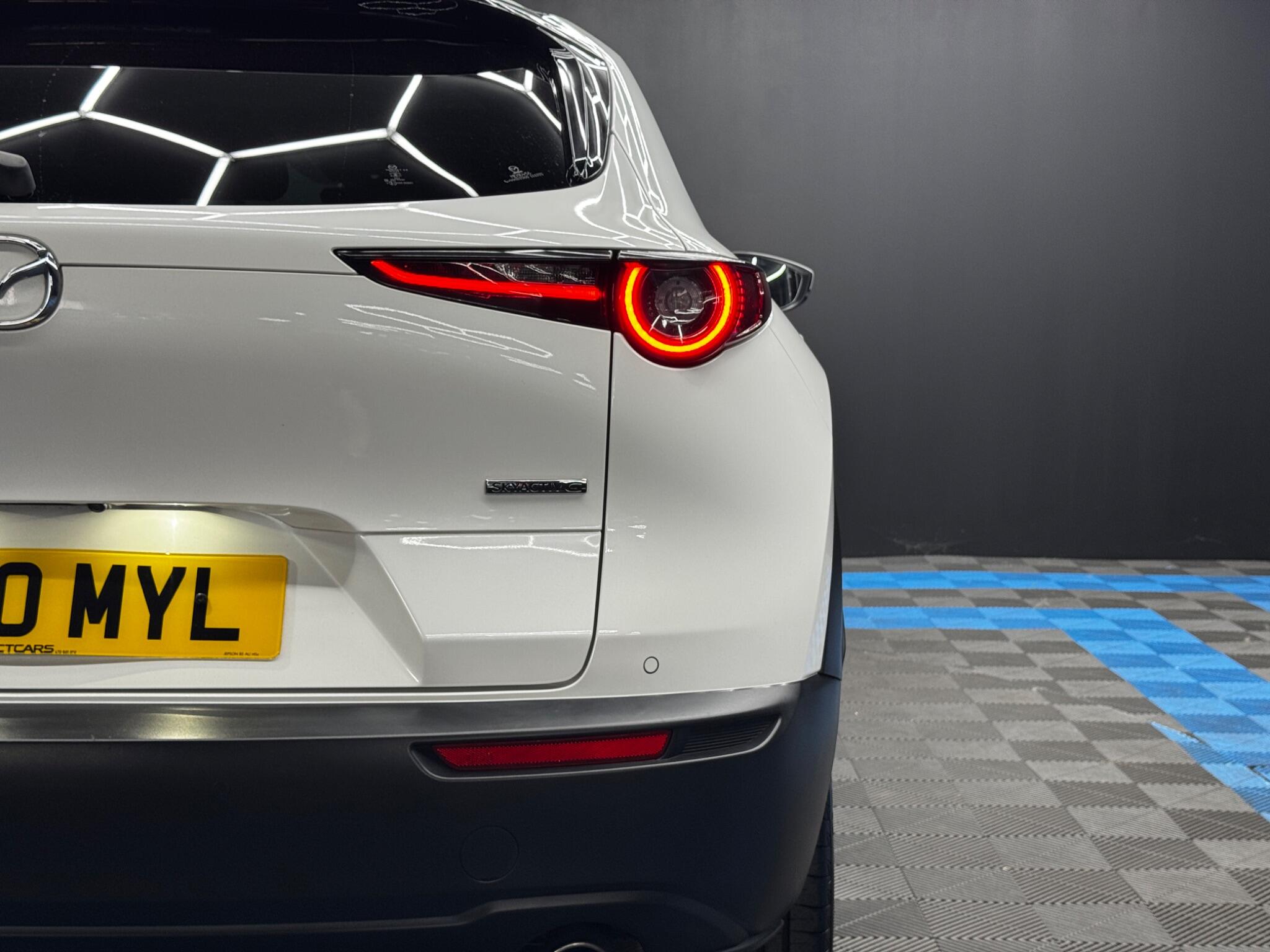 Mazda CX-30 view 43