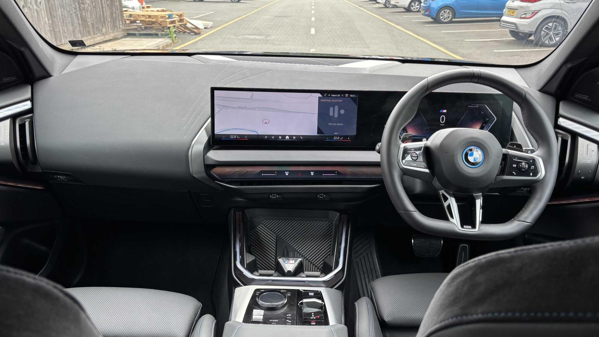 BMW X3 view 4