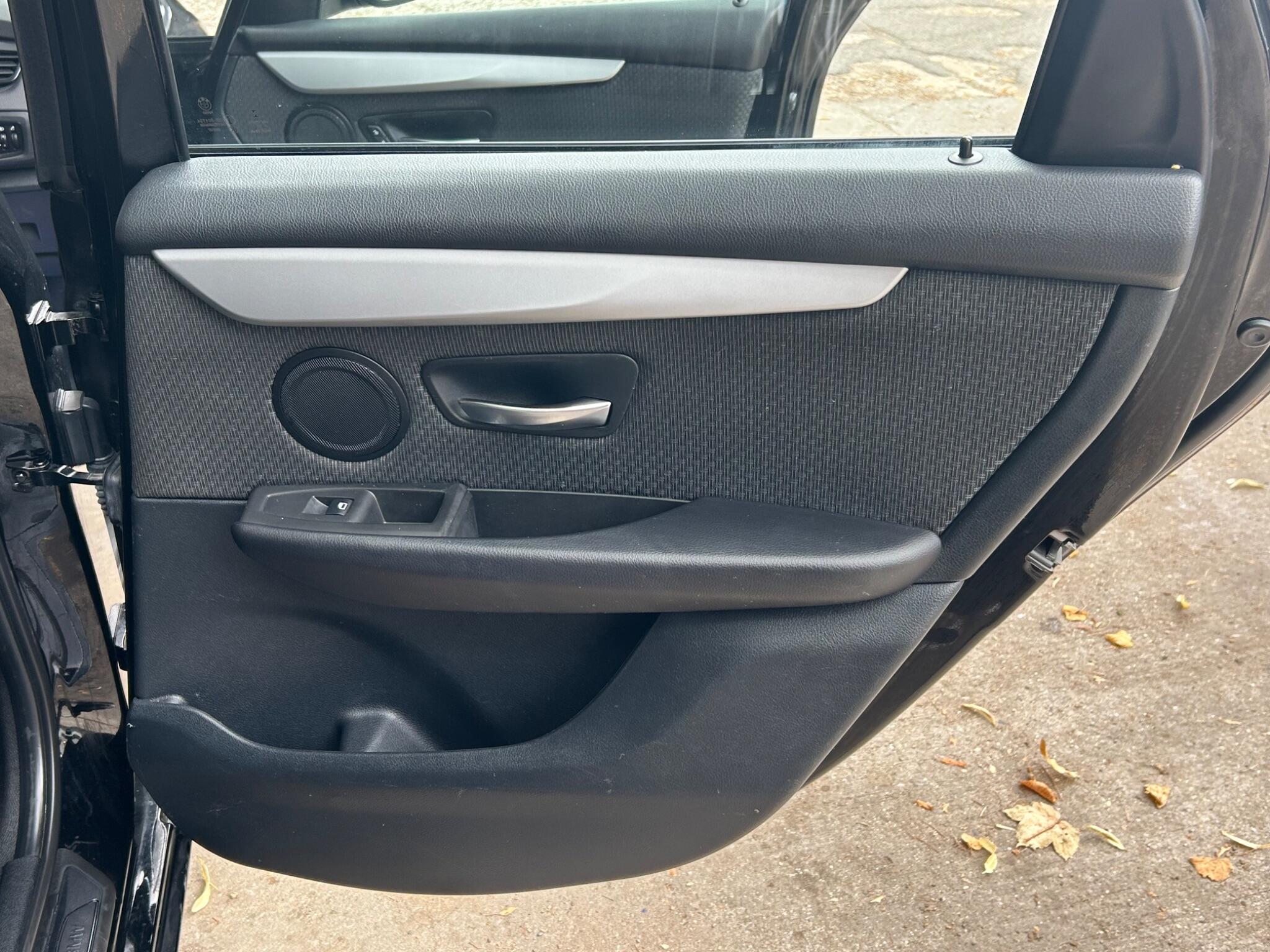 BMW 2 Series view 40