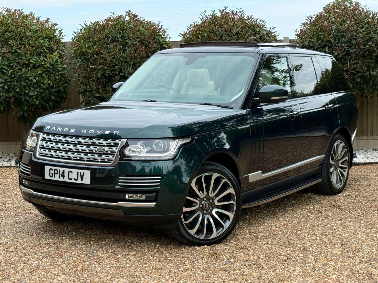 Land Rover Range Rover view 2