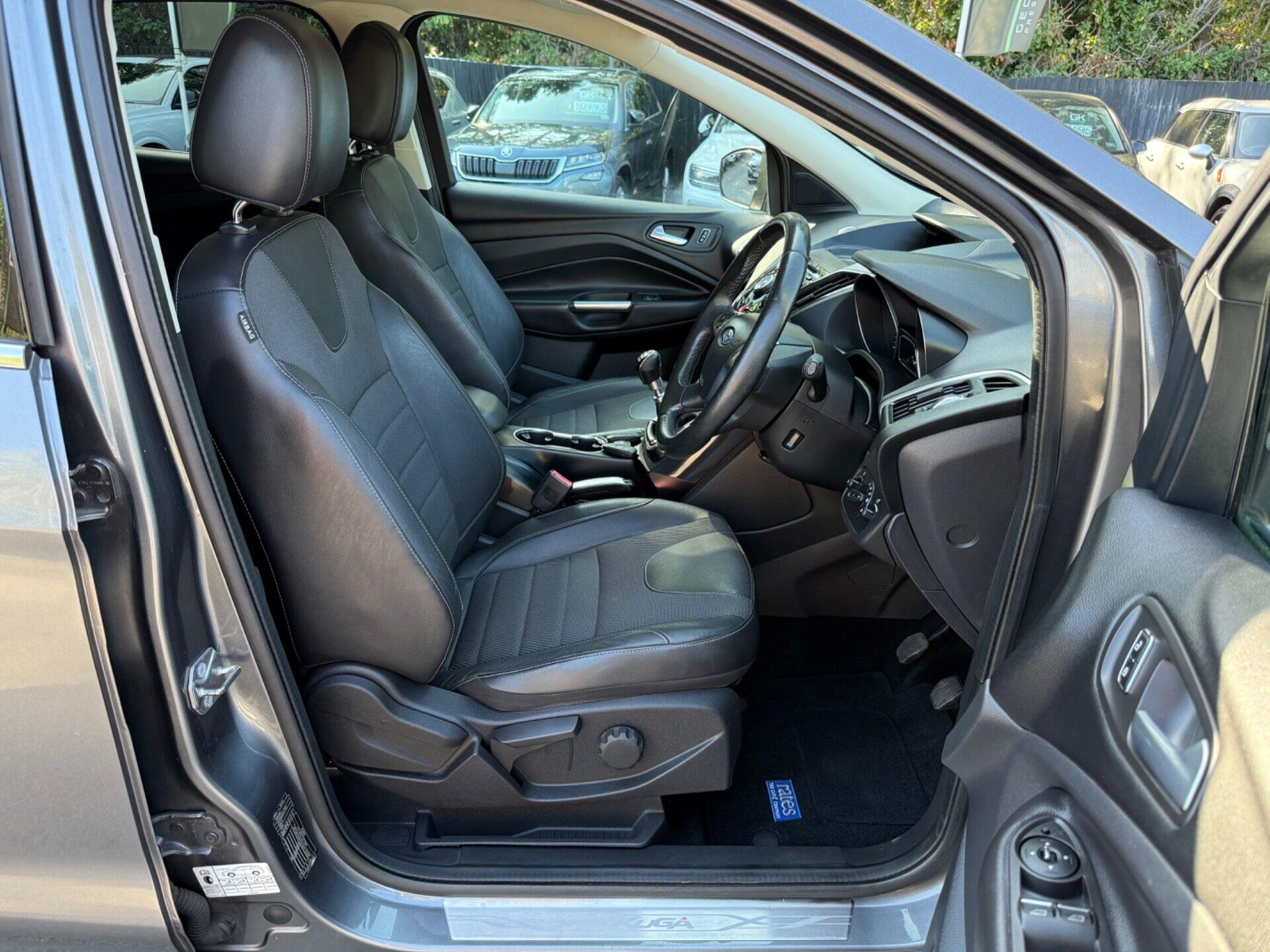Ford Kuga view 14