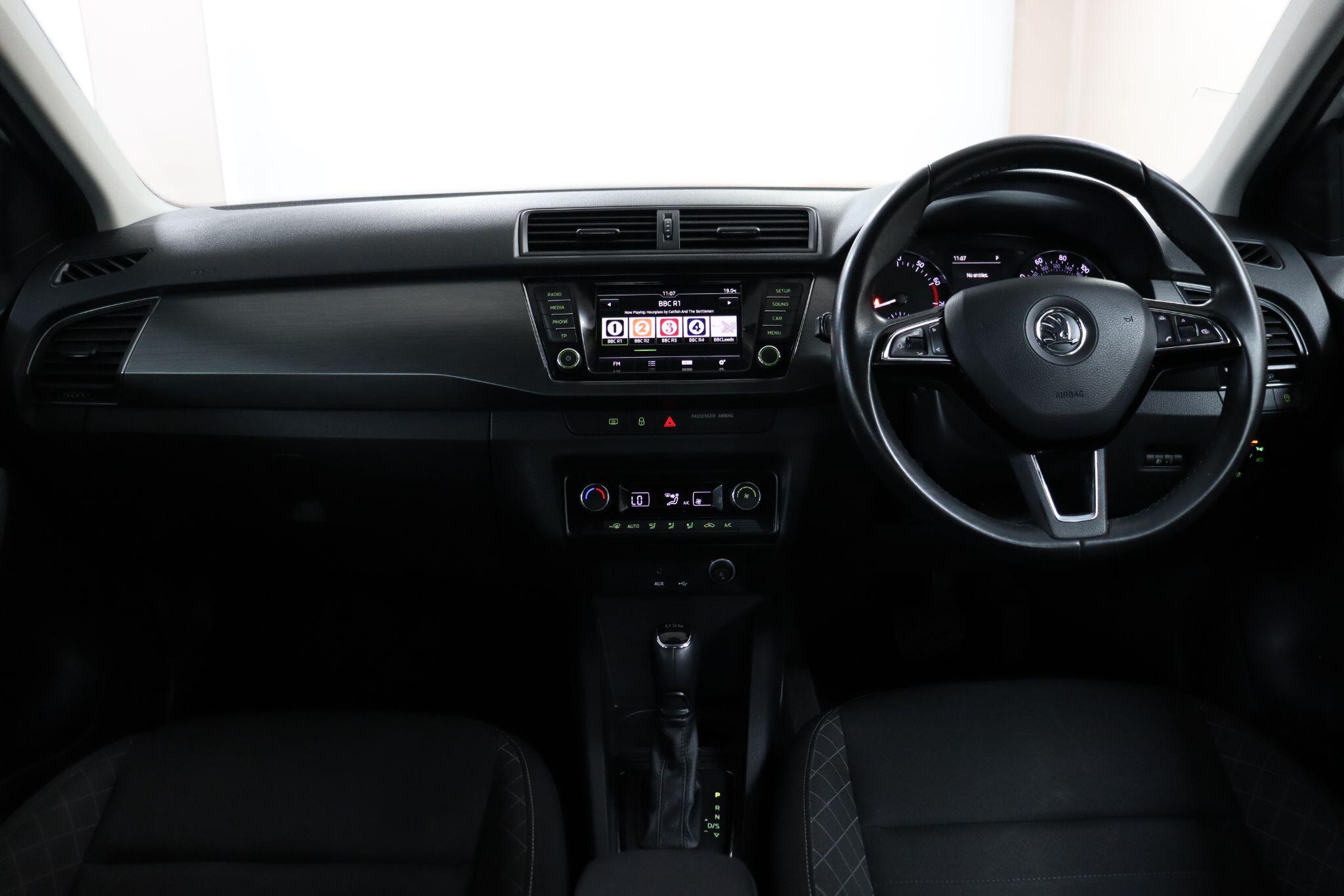 Skoda Fabia view 40