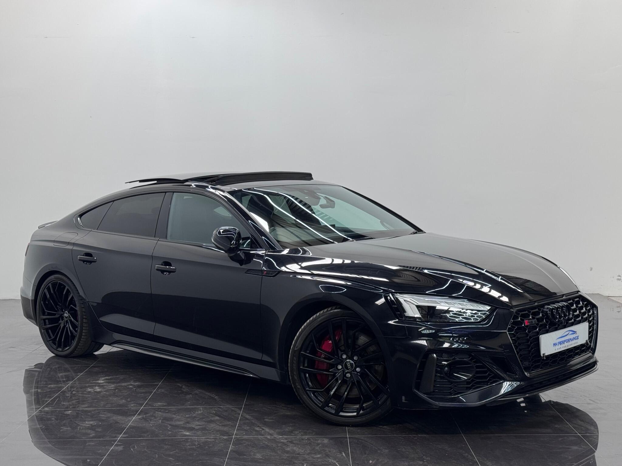 Audi RS5 view 34
