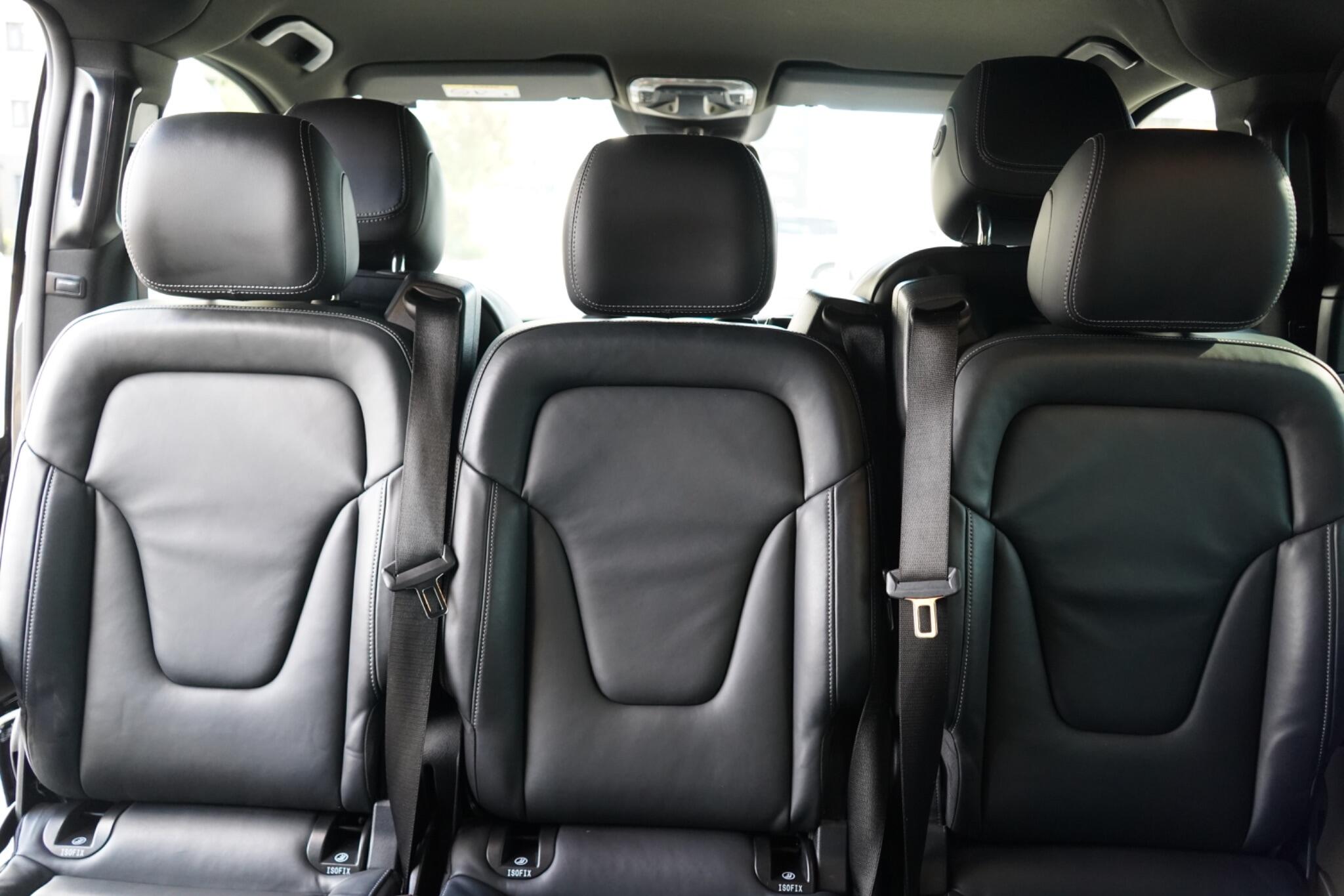 Mercedes-Benz V Class view 17