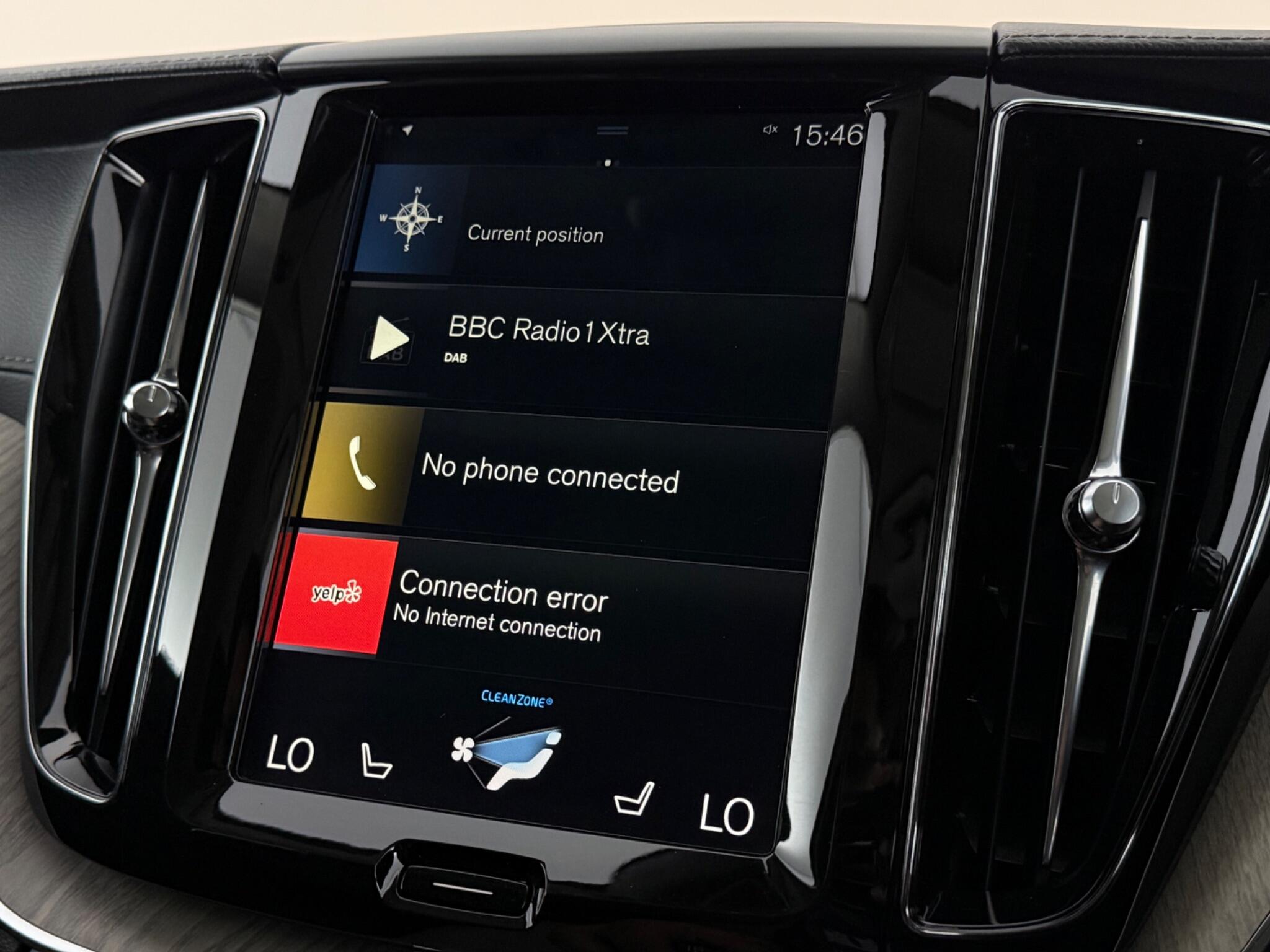 Volvo XC60 view 32