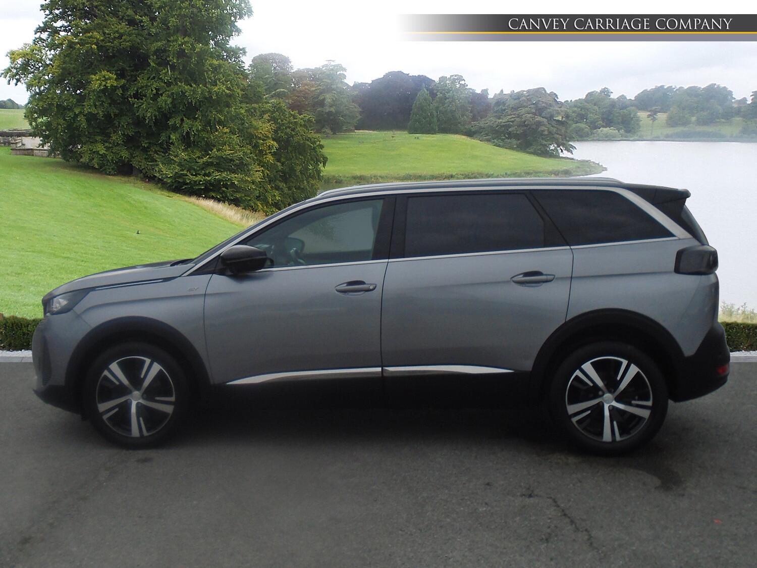 Peugeot 5008 view 6