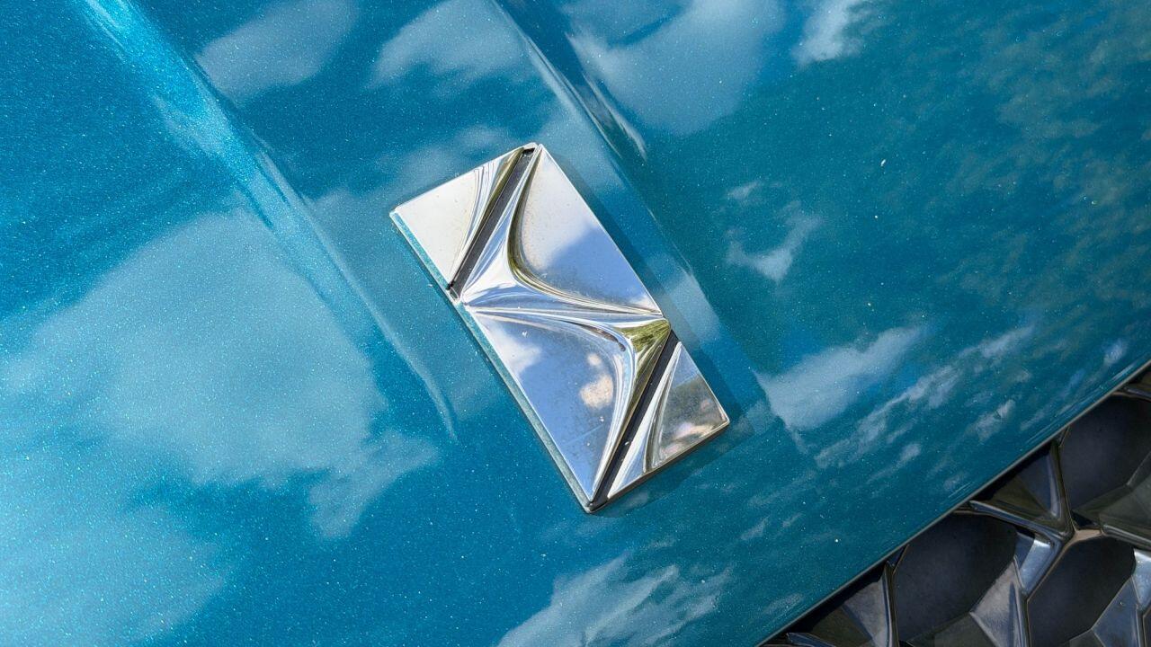 DS Automobiles DS 3 Crossback view 45