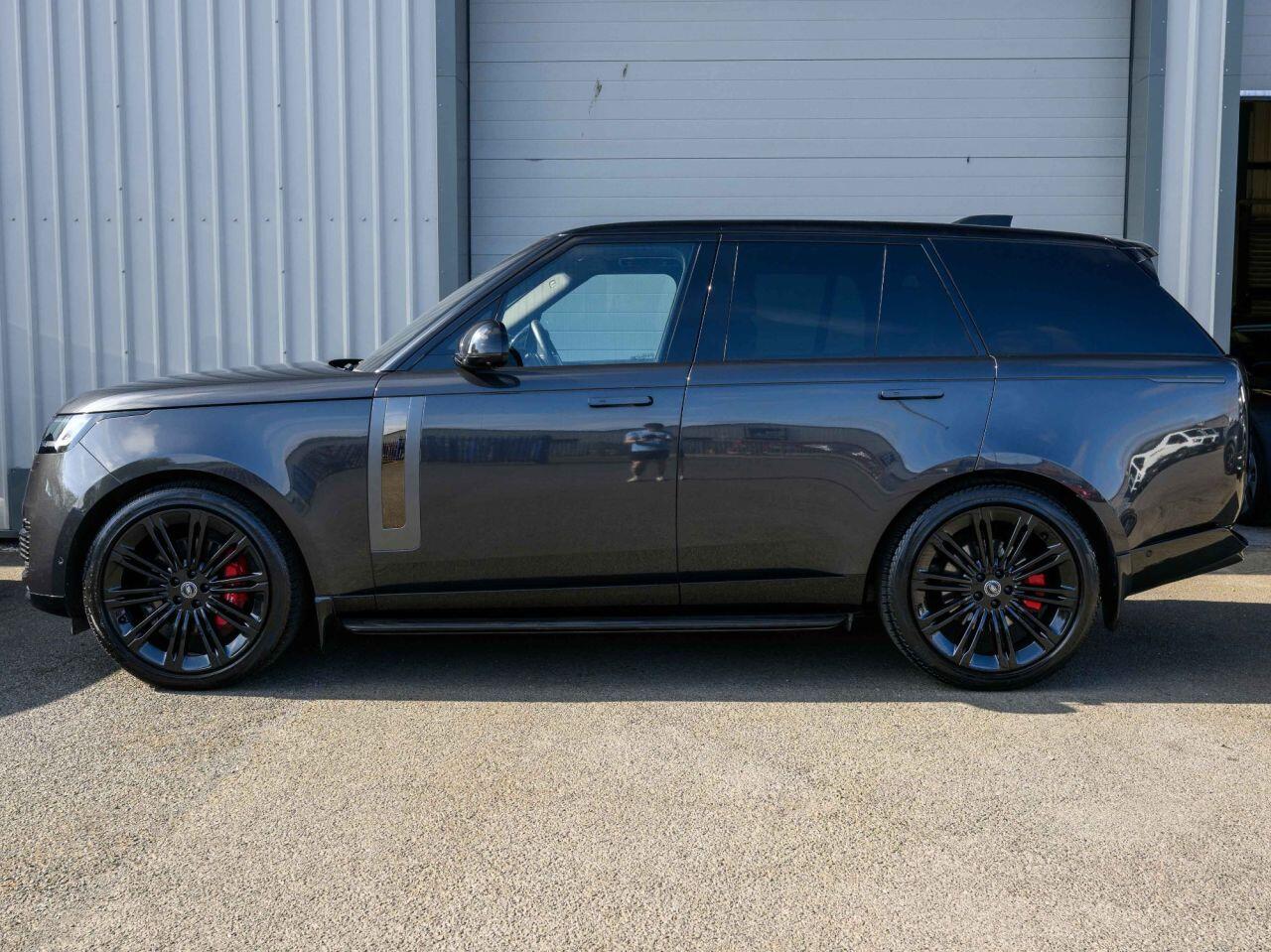 Land Rover Range Rover view 6