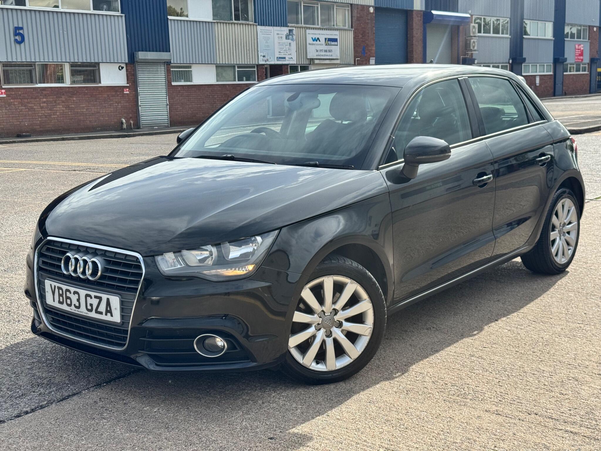 Audi A1 view 3