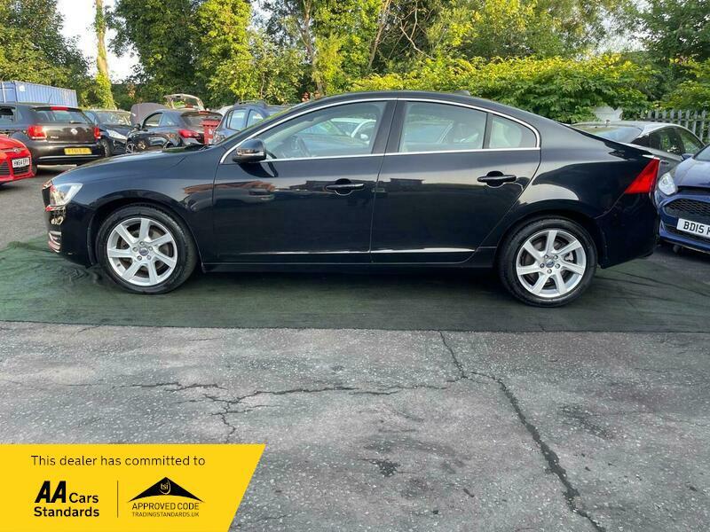 2015 Volvo S60 image 28