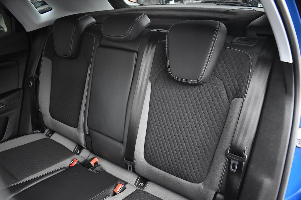 Vauxhall Grandland X view 43