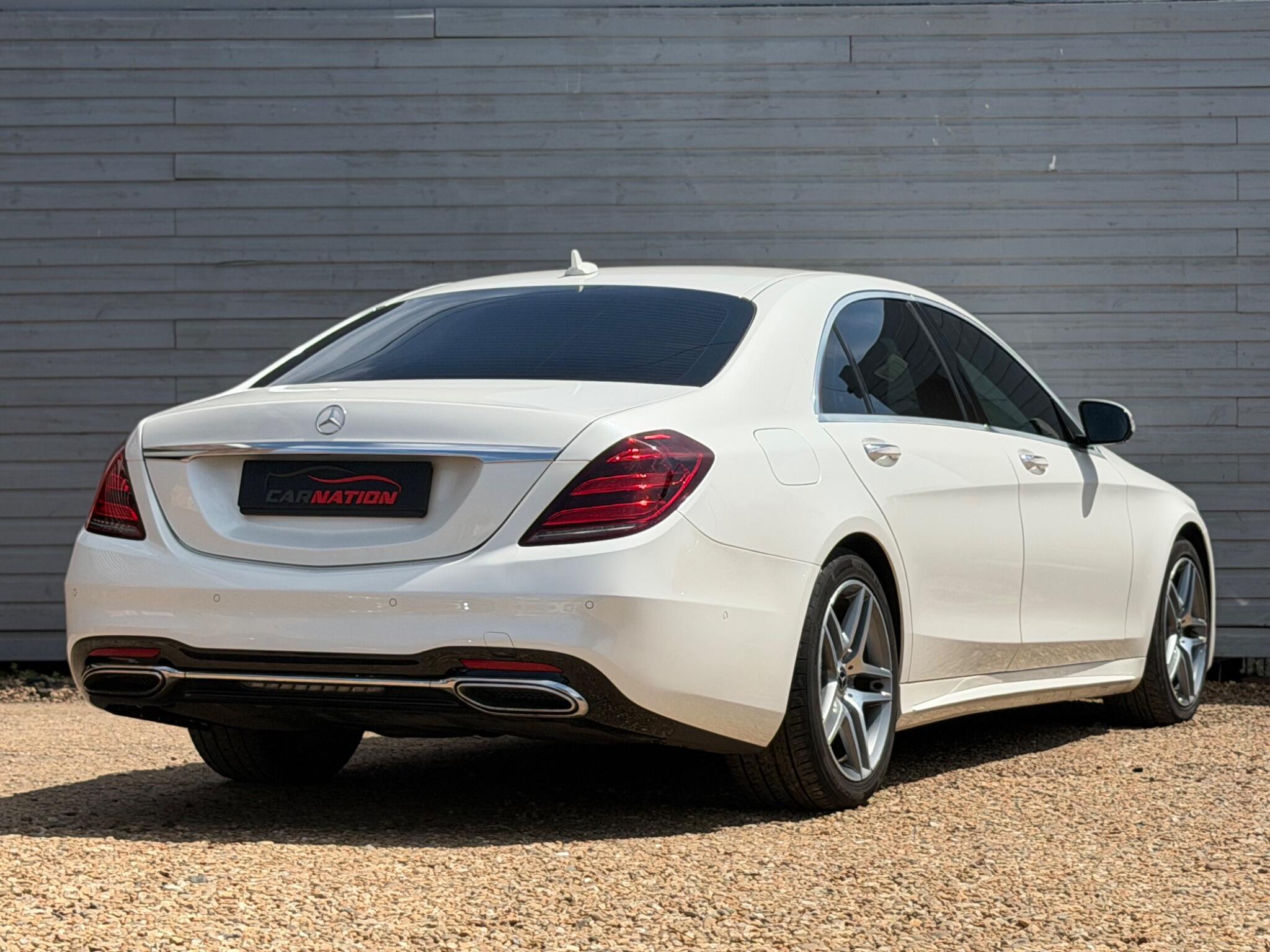 Mercedes-Benz S Class view 4
