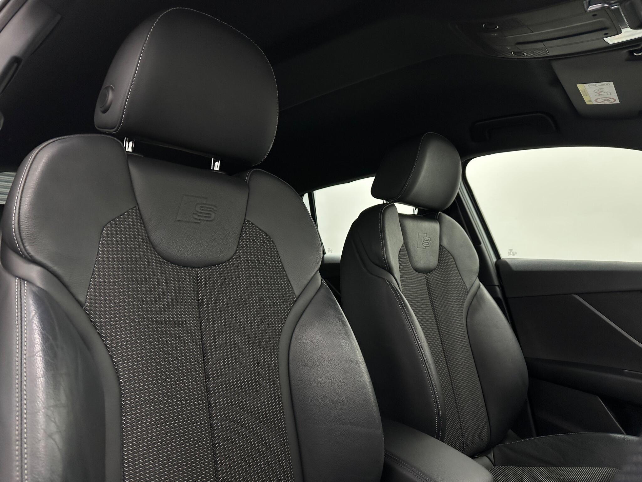 Audi Q2 view 33