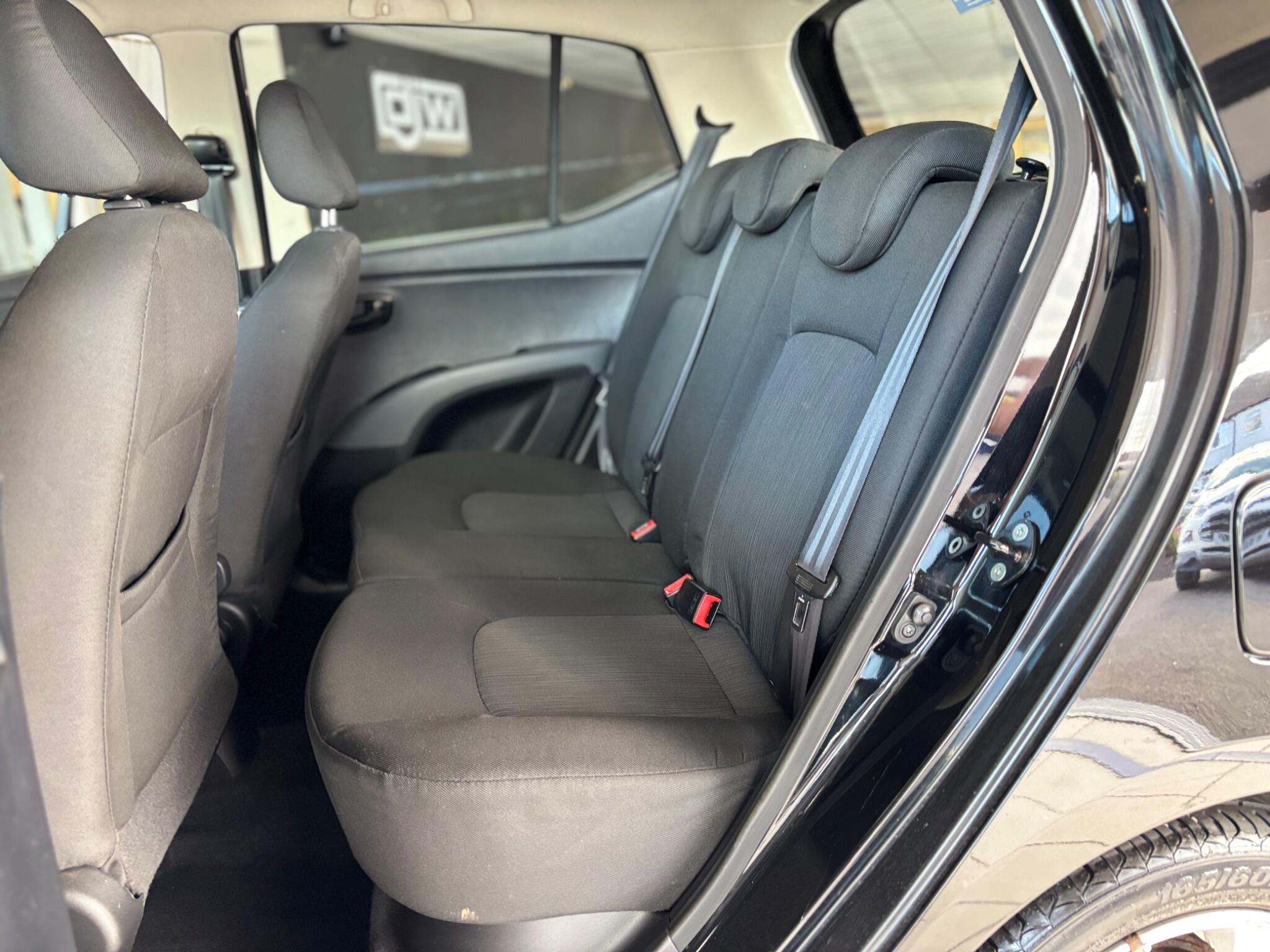 Hyundai I10 view 14