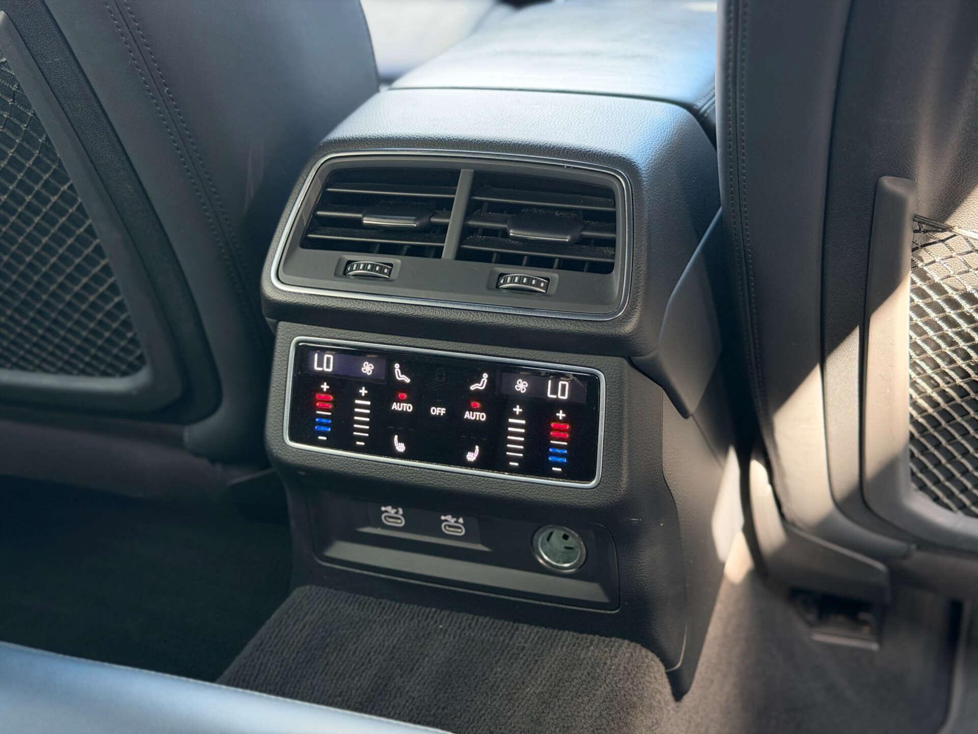 Audi RS7 view 28