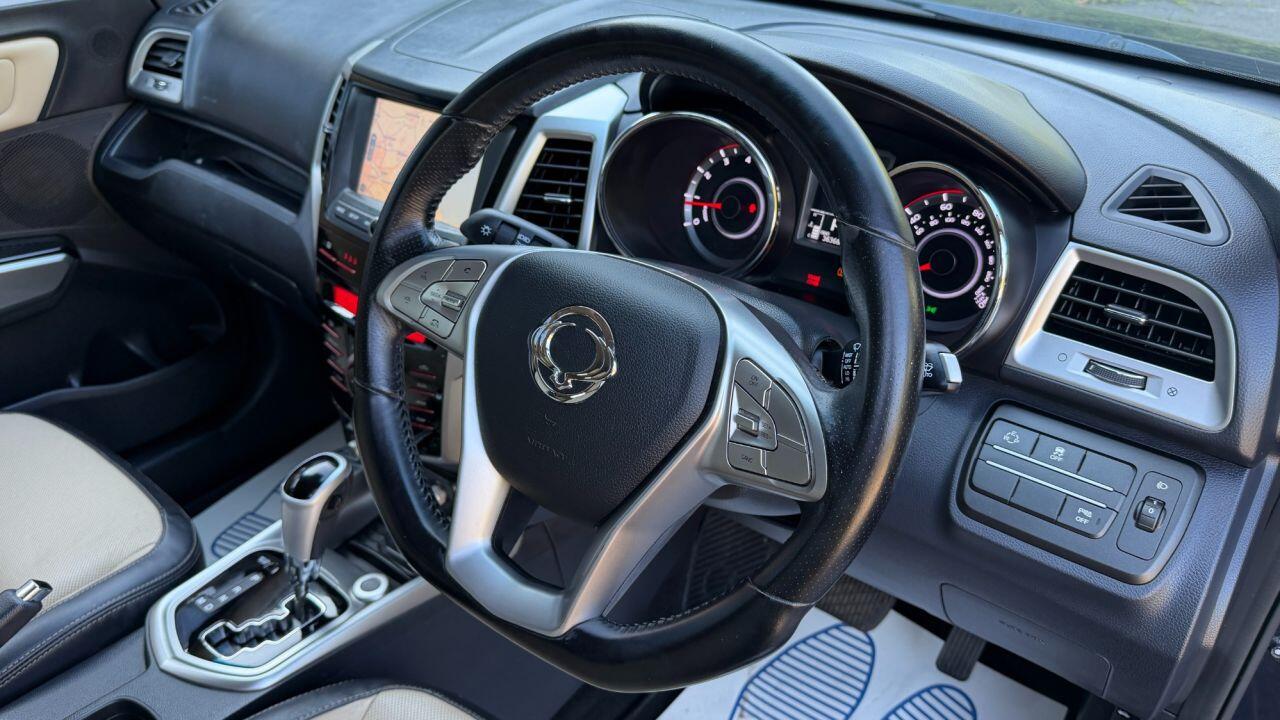 KGM Tivoli view 12