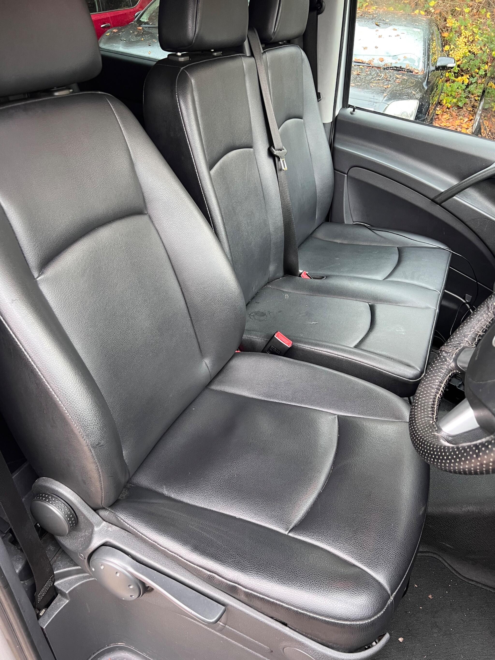 Mercedes-Benz Vito view 36