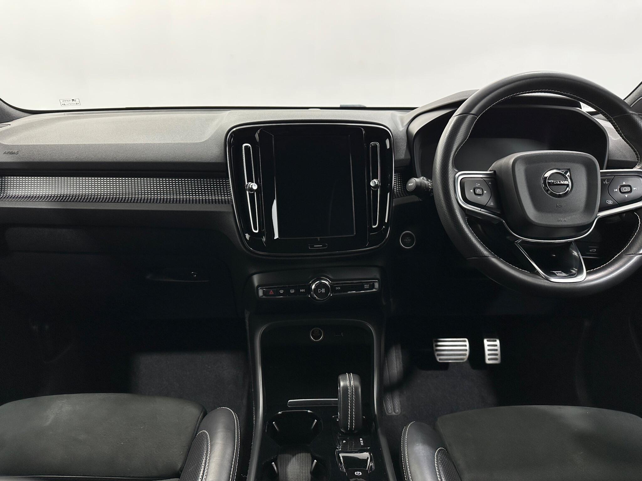 Volvo XC40 view 20