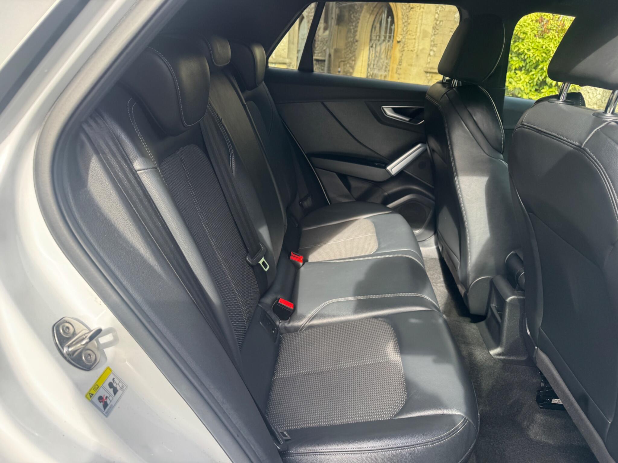 Audi Q2 view 38
