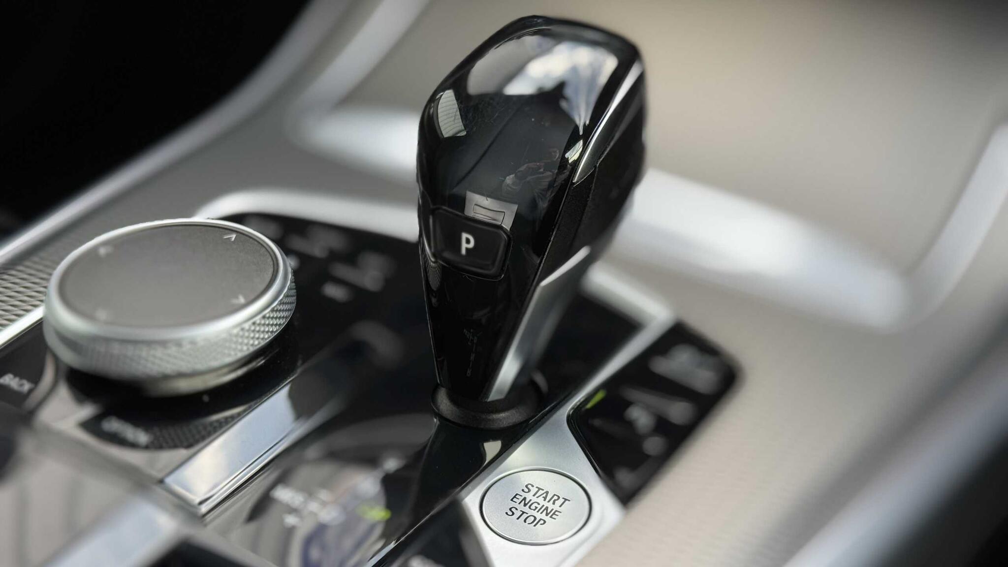 BMW X5 view 34