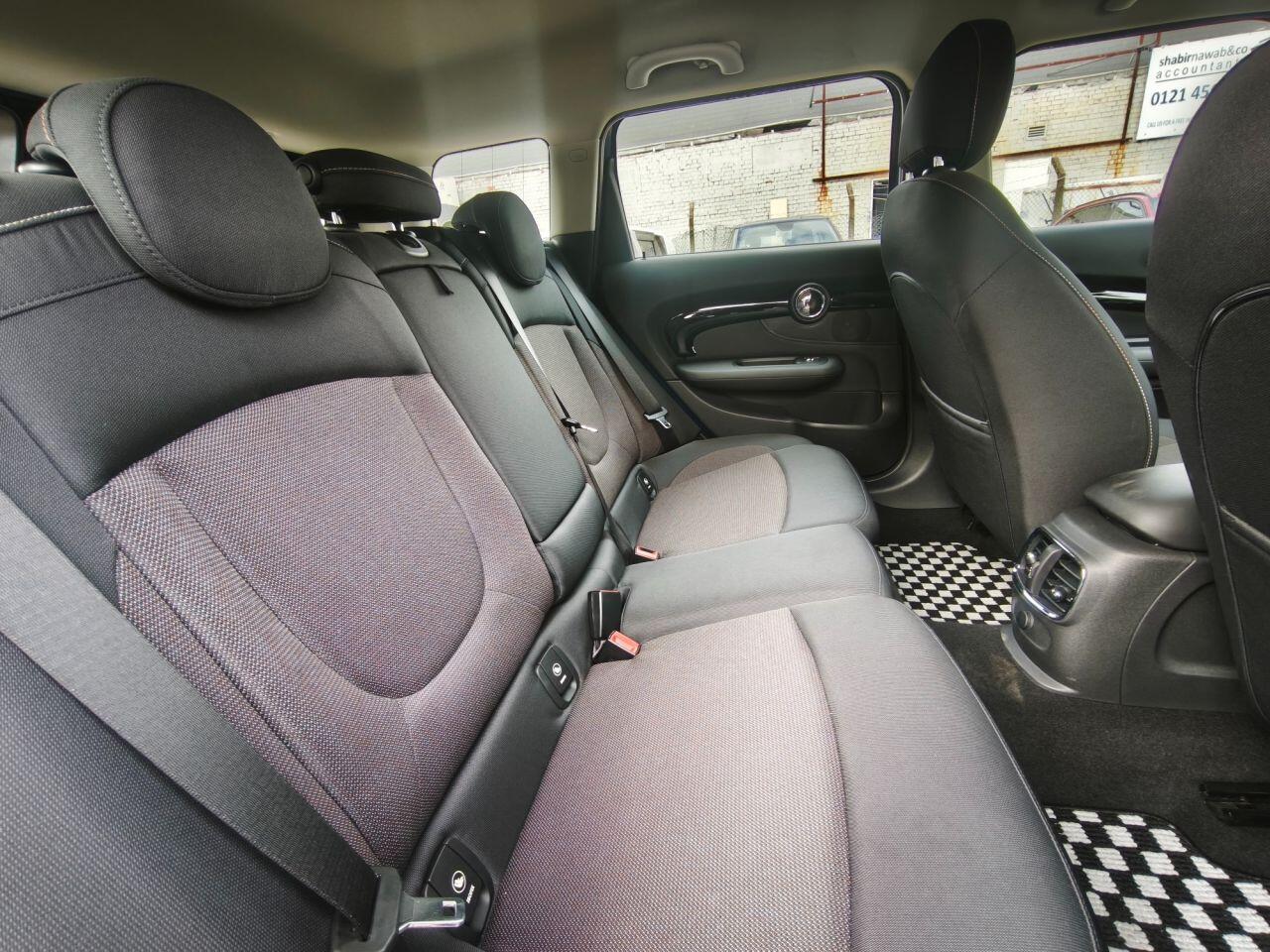 Mini Clubman view 21