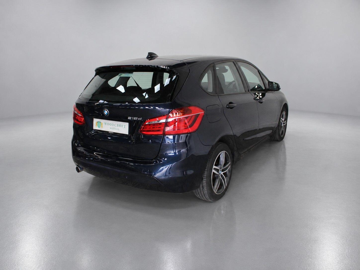 BMW 2 Series view 8
