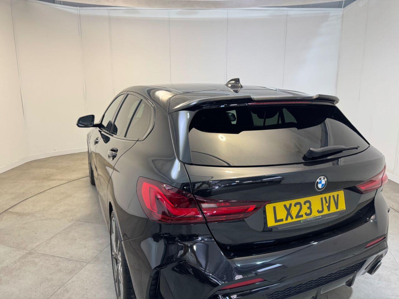 BMW 1 Series view 43