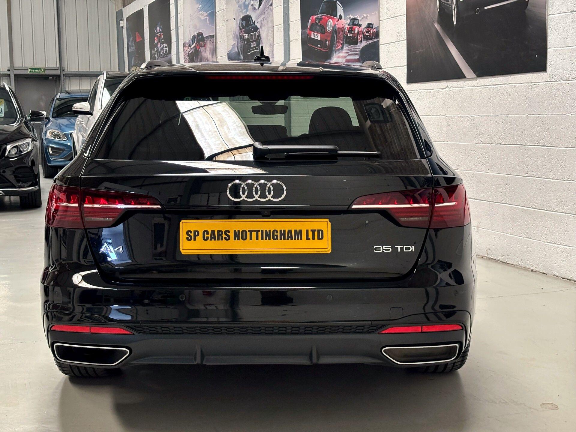 Audi A4 view 28