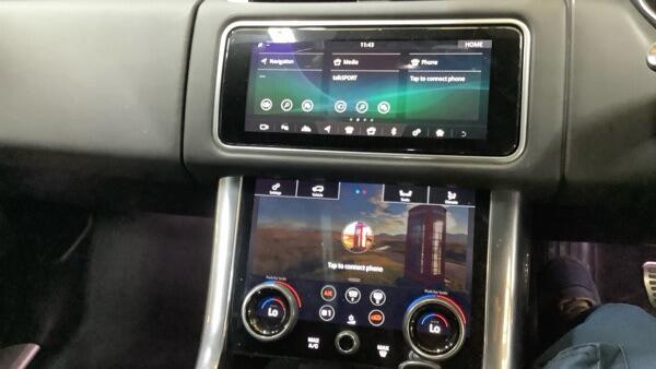 Land Rover Range Rover Sport view 13