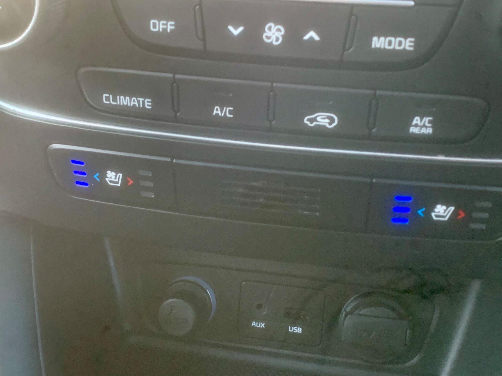 Kia Sorento view 39