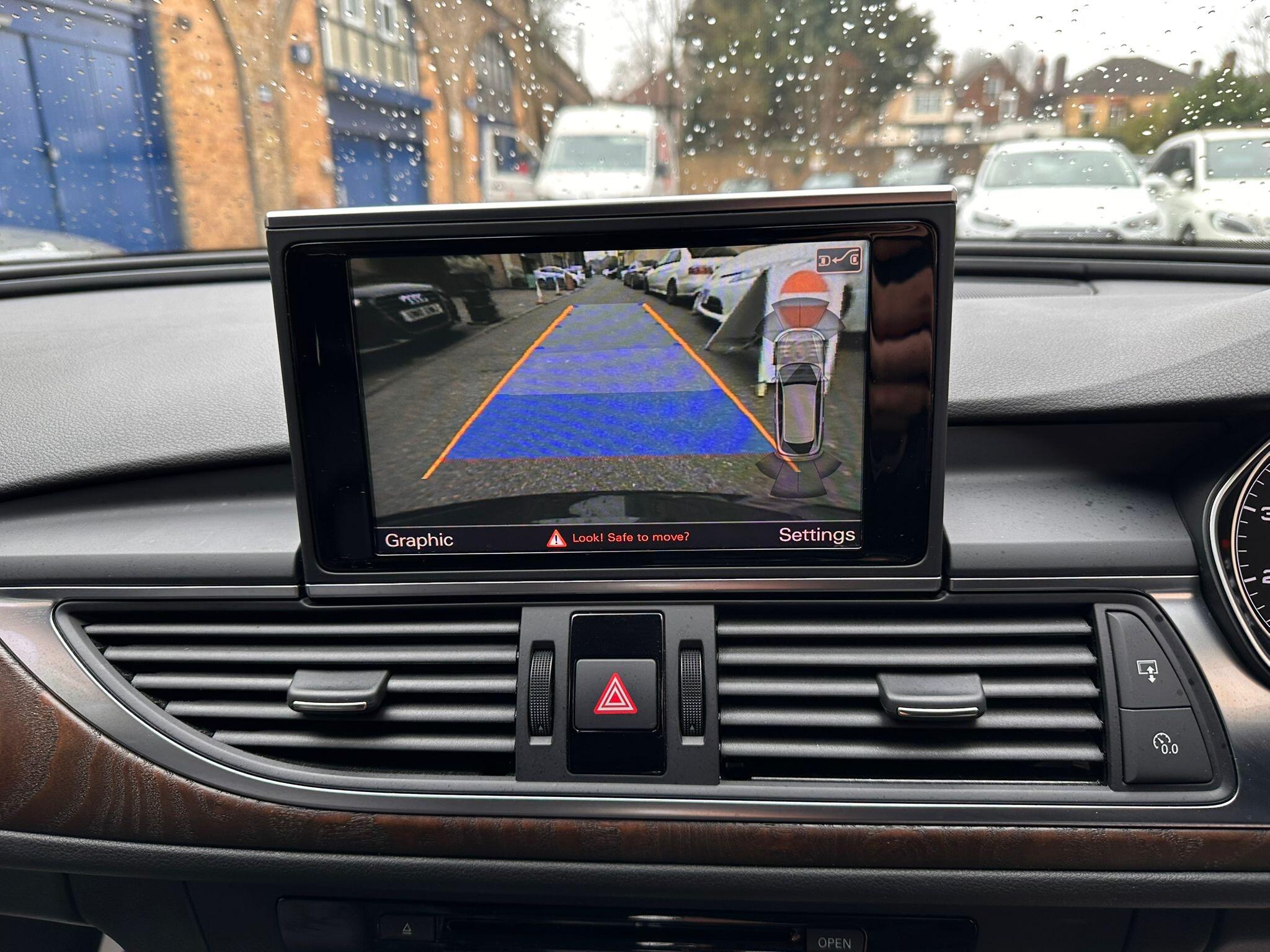 Audi A6 Avant view 25
