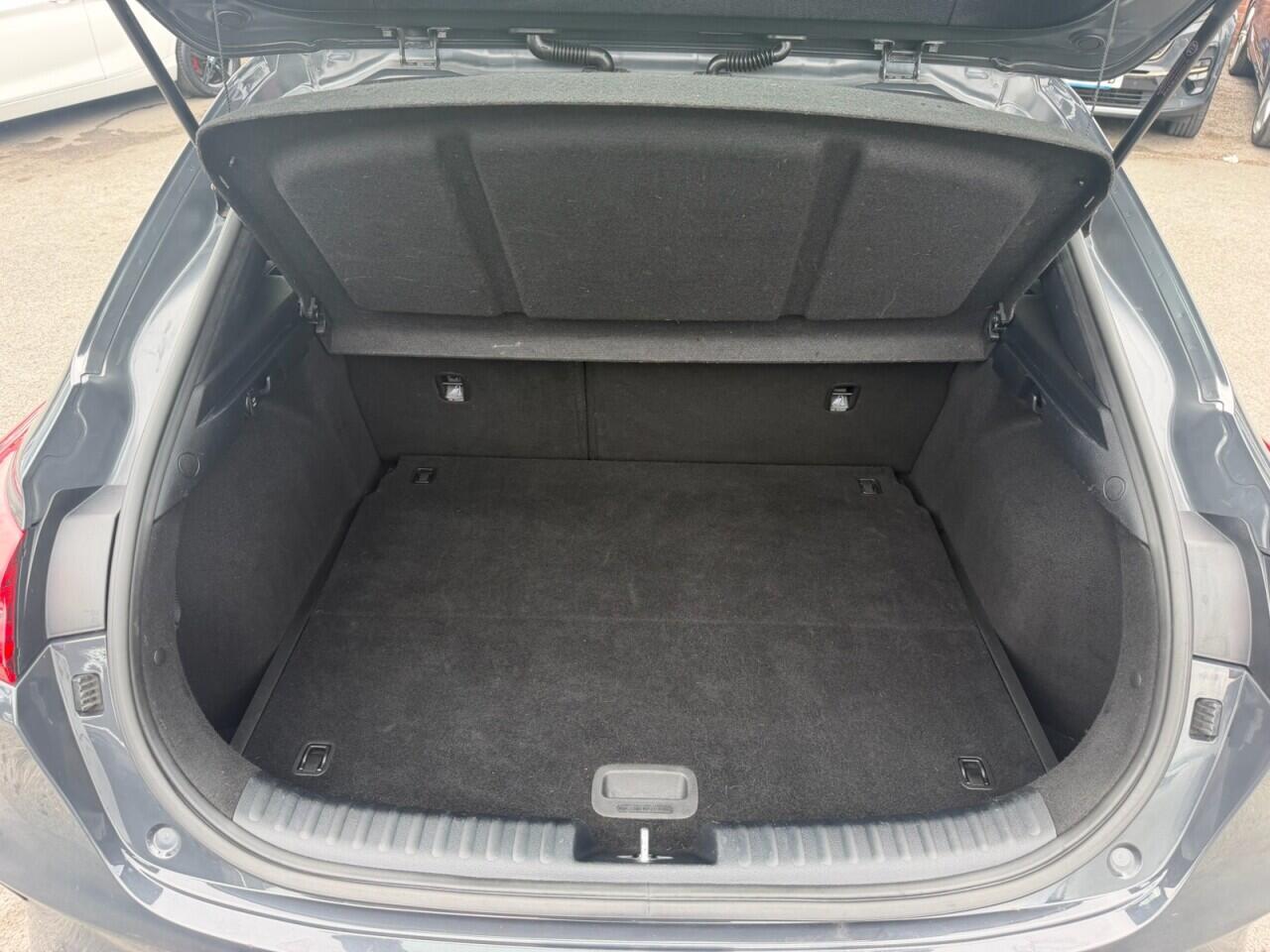 Kia XCeed view 23