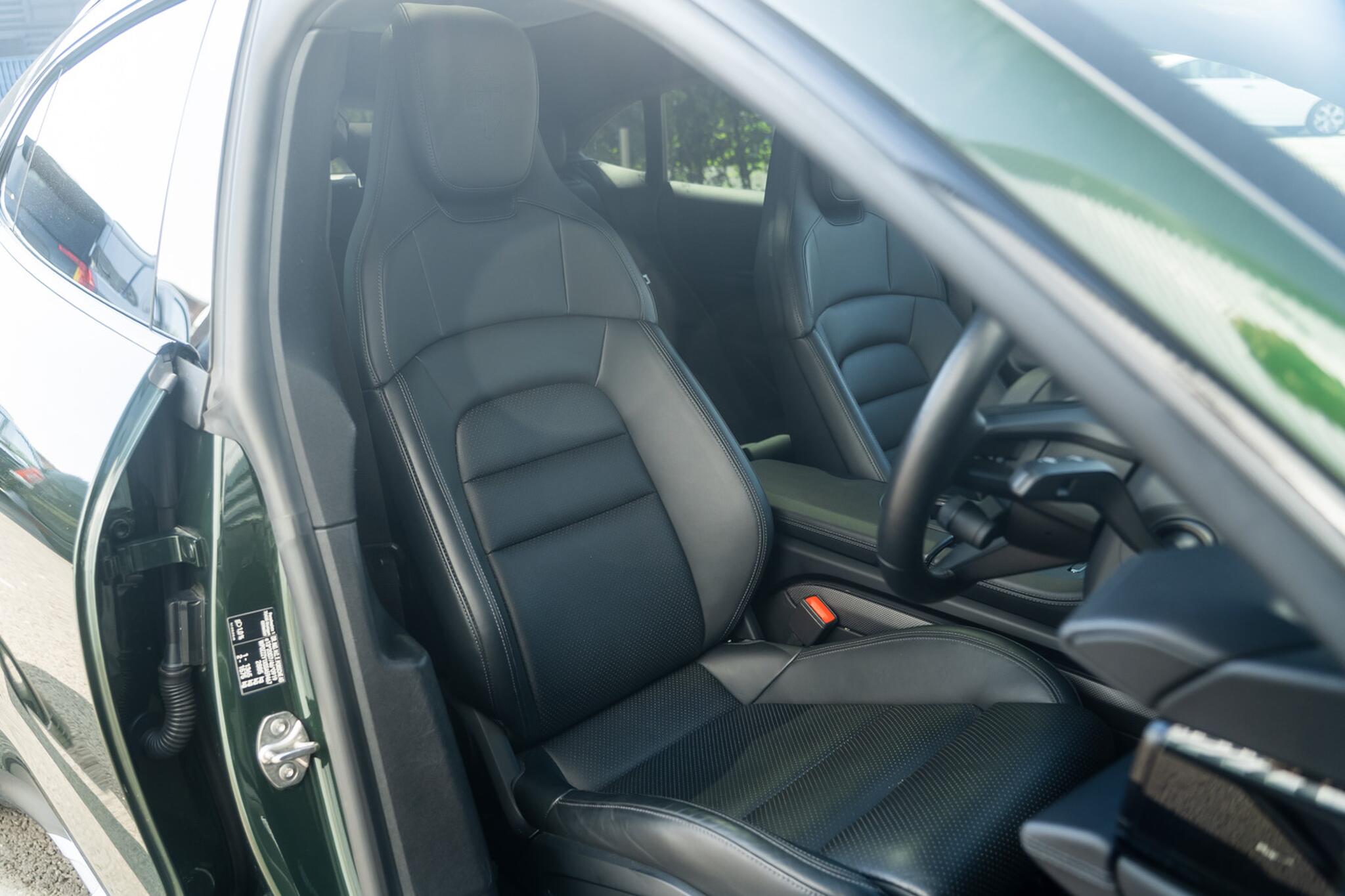 Porsche Taycan view 37