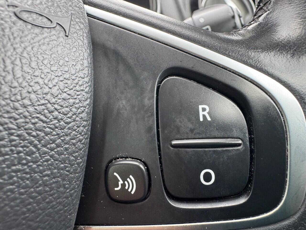 Renault Clio view 29