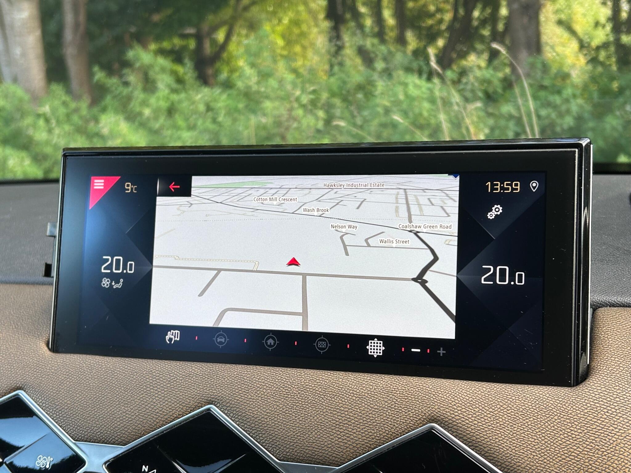 DS Automobiles DS 3 Crossback view 42