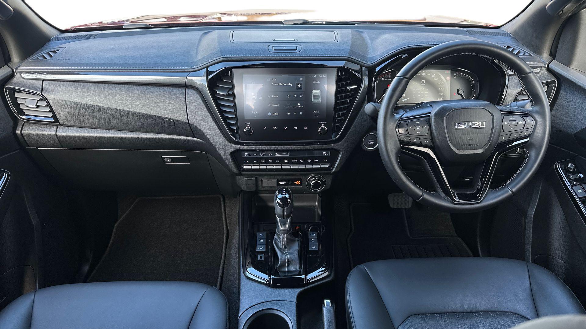 Isuzu D-Max view 9