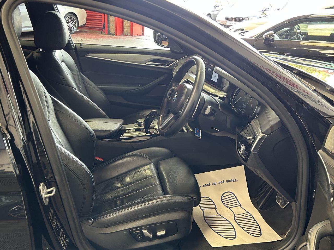 BMW 5 Series view 29