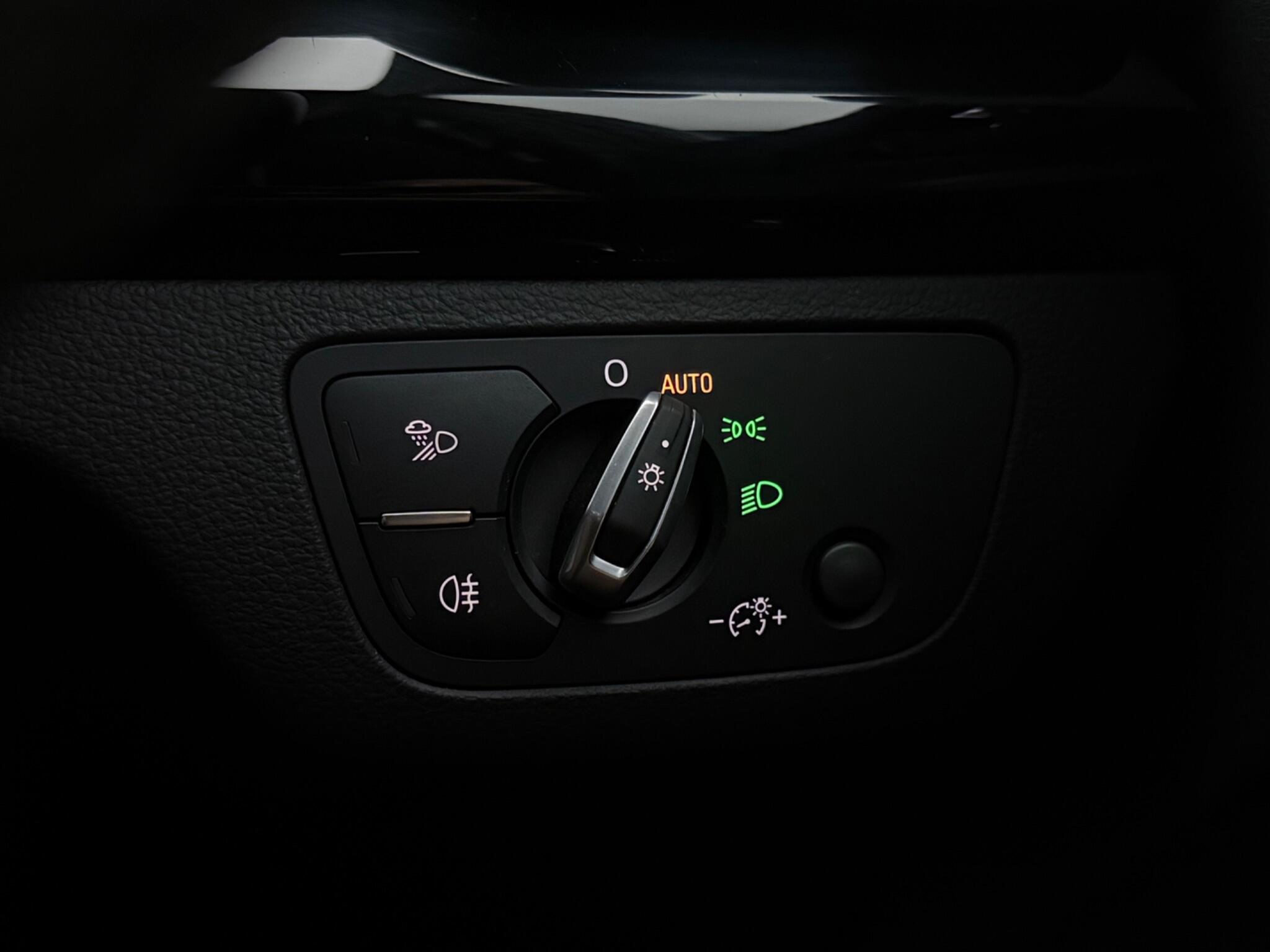 Audi Q5 view 17