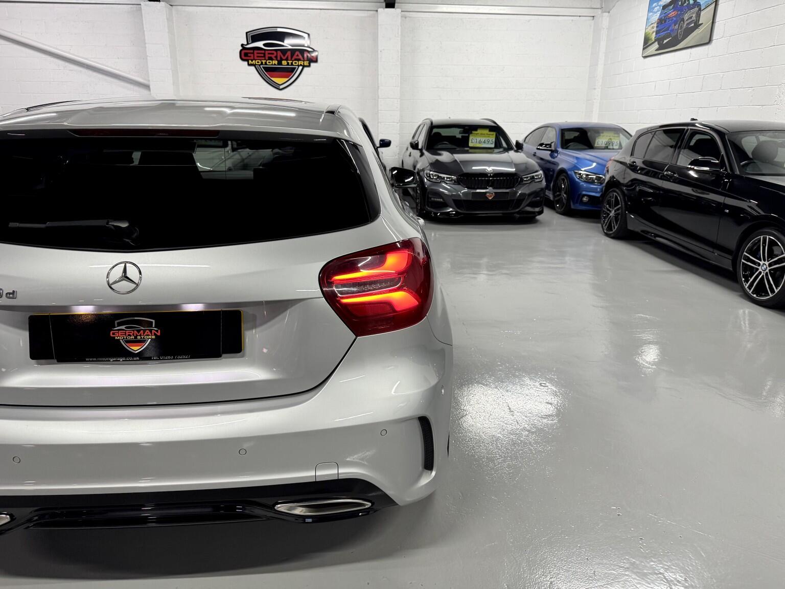 Mercedes-Benz A-Class view 27