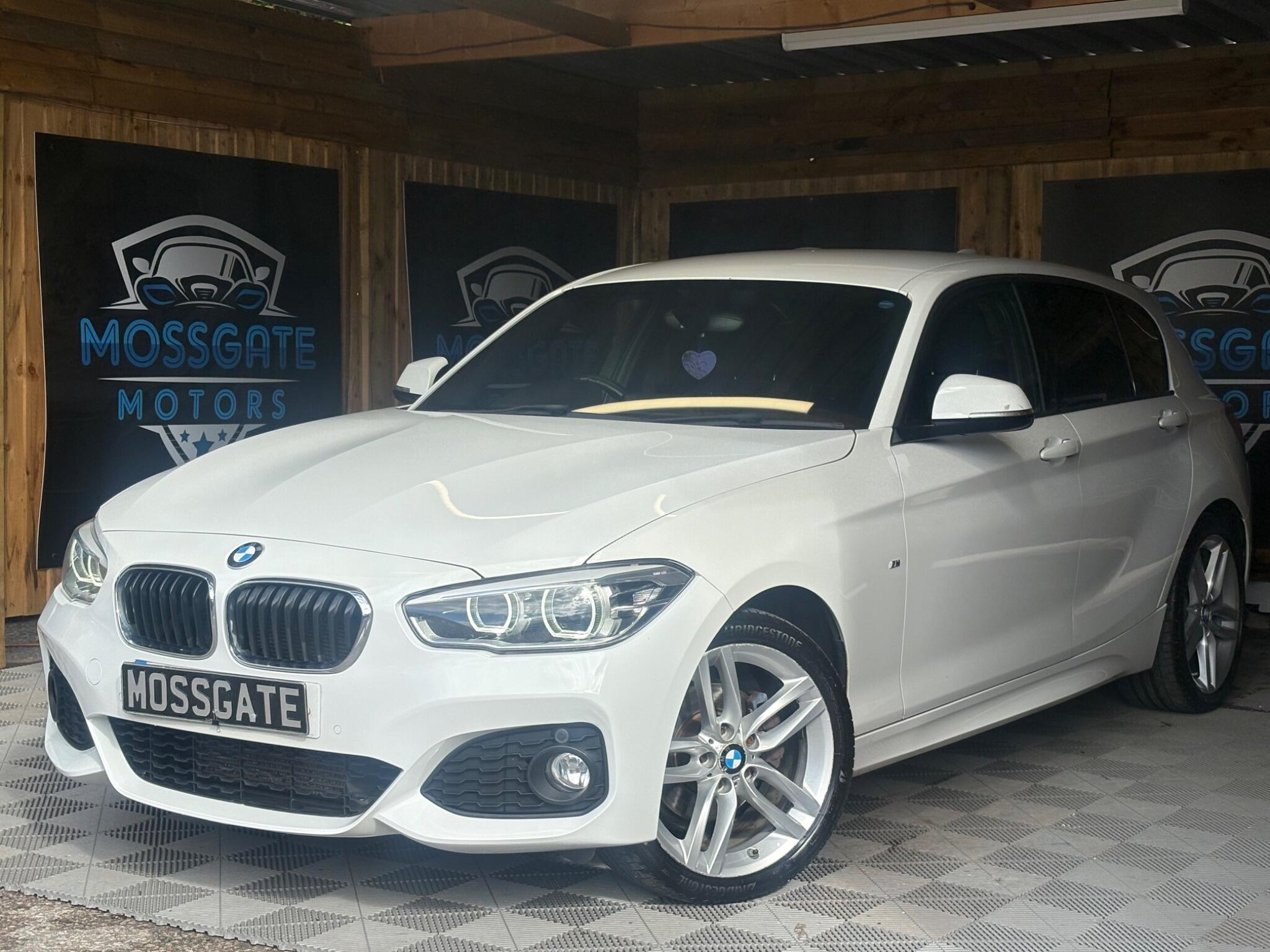 BMW 1 Series view 5