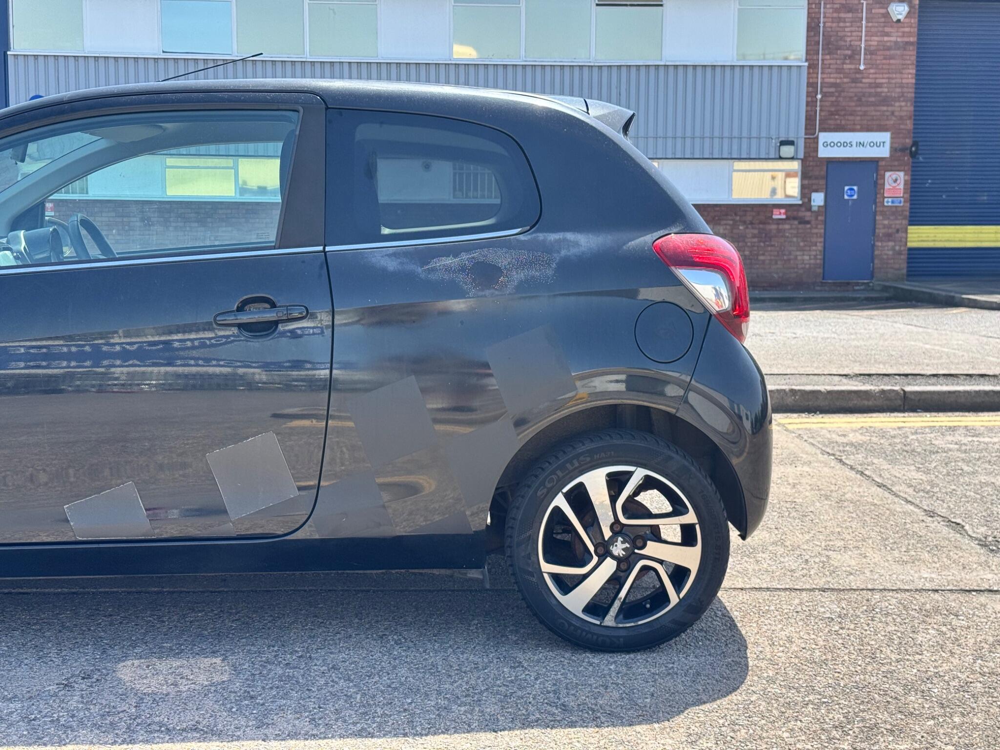 Peugeot 108 view 44