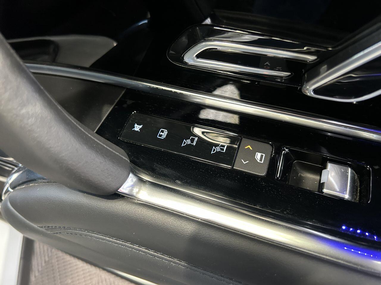 Land Rover Range Rover view 42